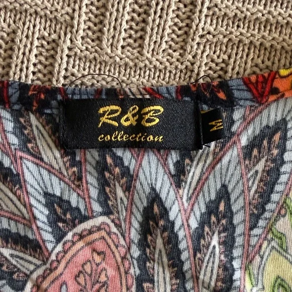 Casual Red Paisley Dress Short-Sleeve - Picture 4 of 5